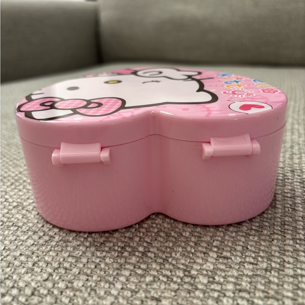 Hello Kitty Jewelry Box - Picture 4 of 9